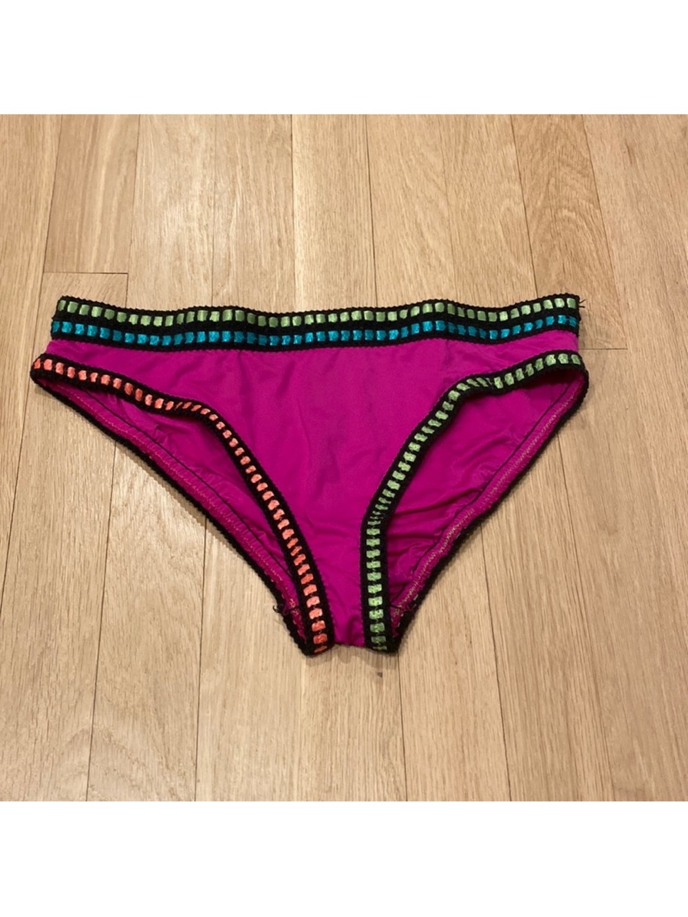 La Blanca Hot Pink Crochet-Trim bikini set - Picture 5 of 7